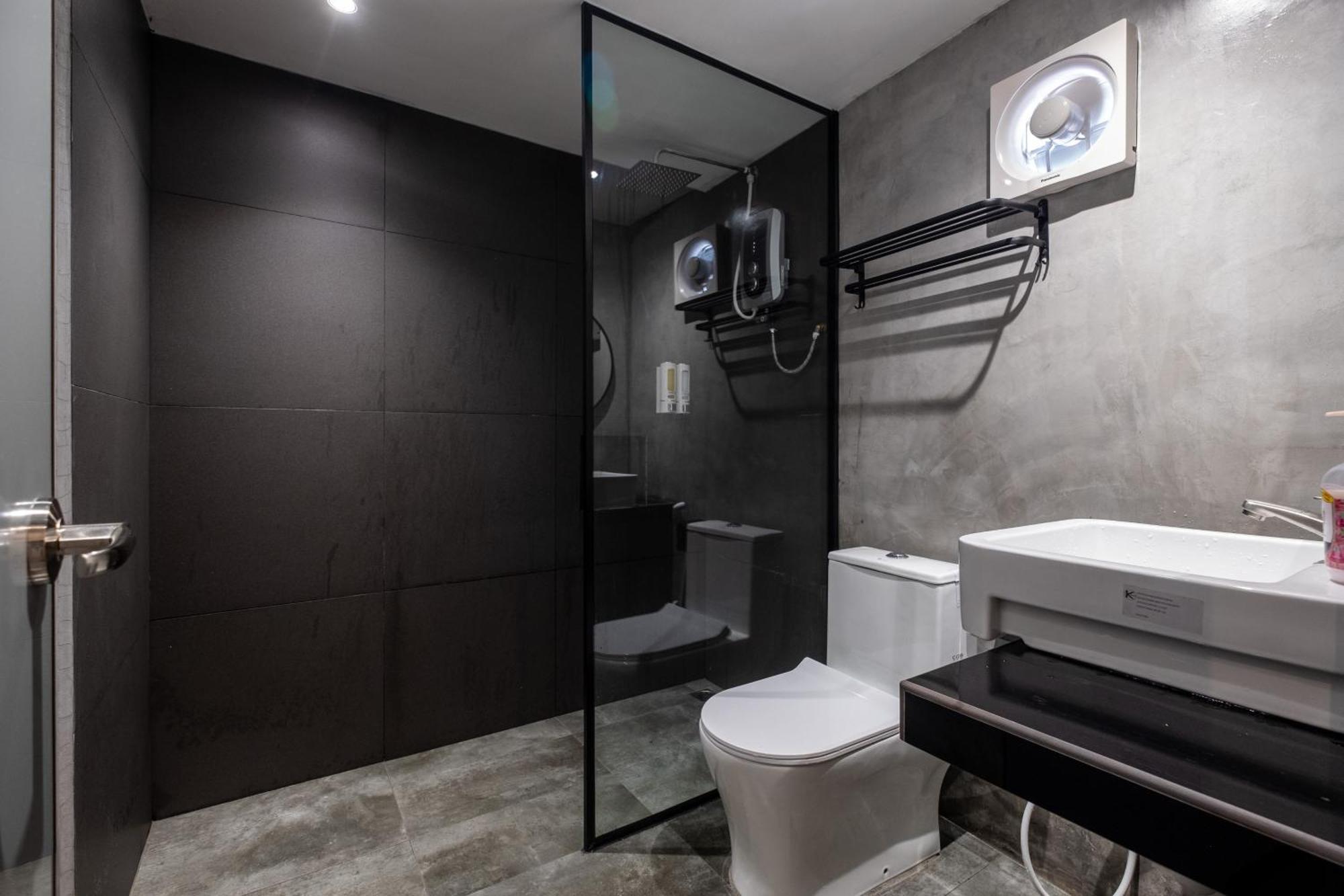 Boutique Hidden Loft Hotel Bukit Mertajam Luaran gambar