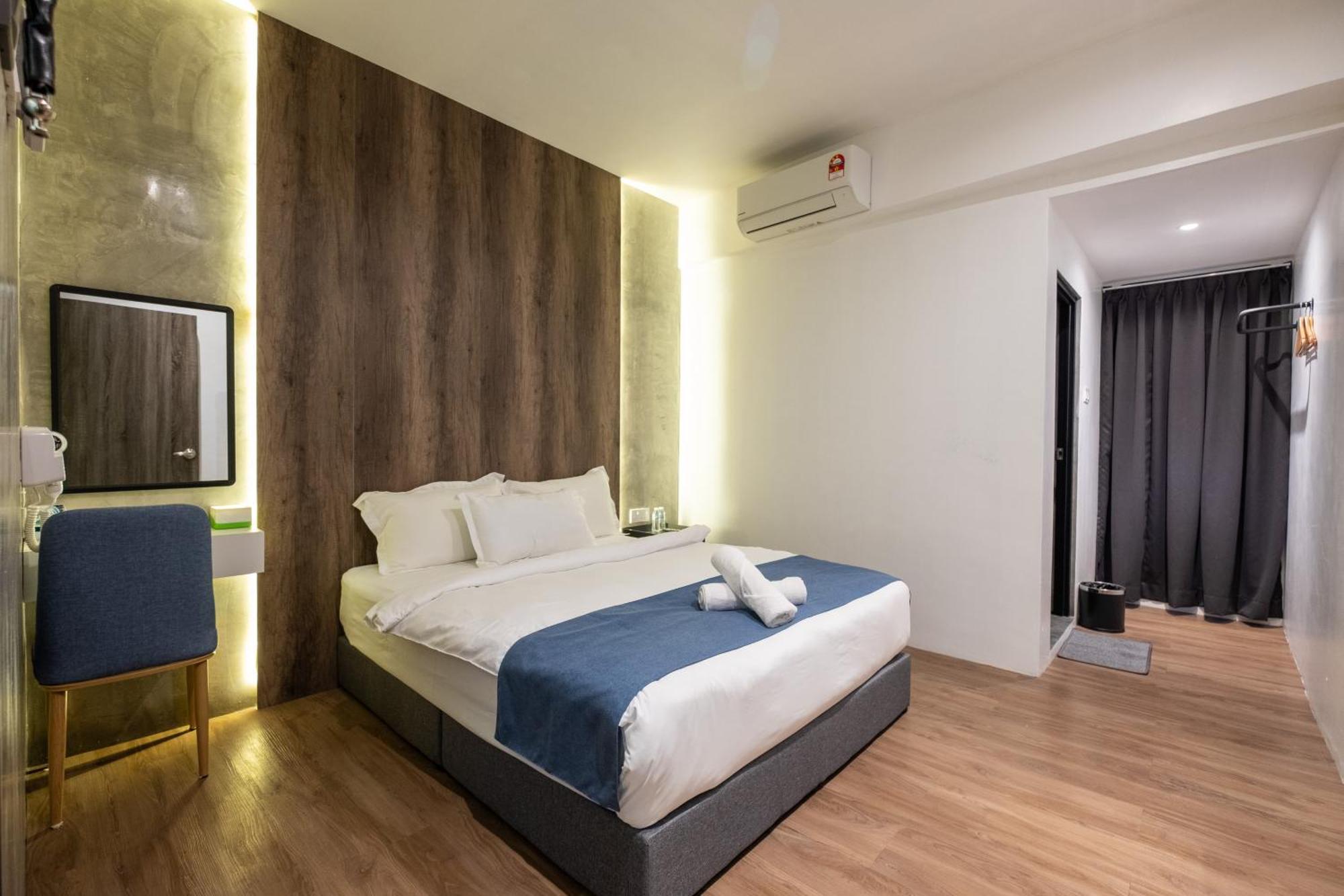 Boutique Hidden Loft Hotel Bukit Mertajam Luaran gambar